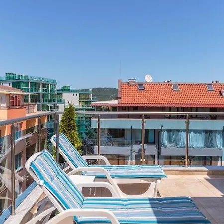 Lägenhetshotell Helios Luxury