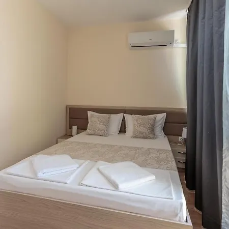 Helios Luxury Lägenhetshotell Primorsko