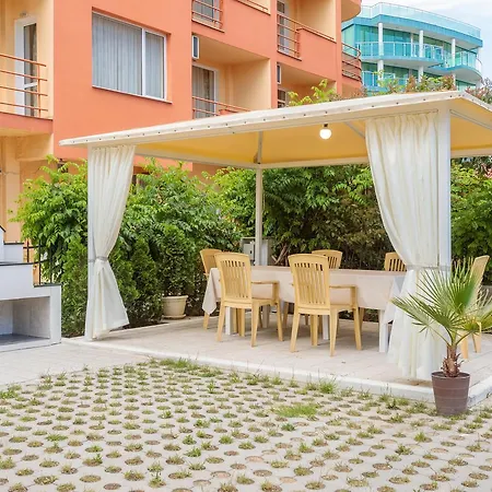 Lägenhetshotell Helios Luxury Primorsko