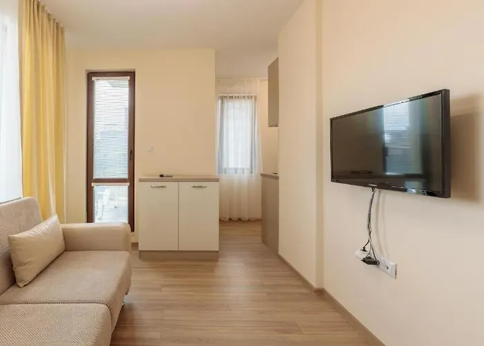 Aparthotel Helios Luxury 3*