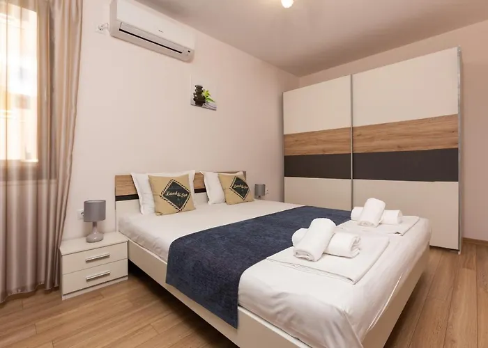 Helios Luxury Apart-hotel 3*