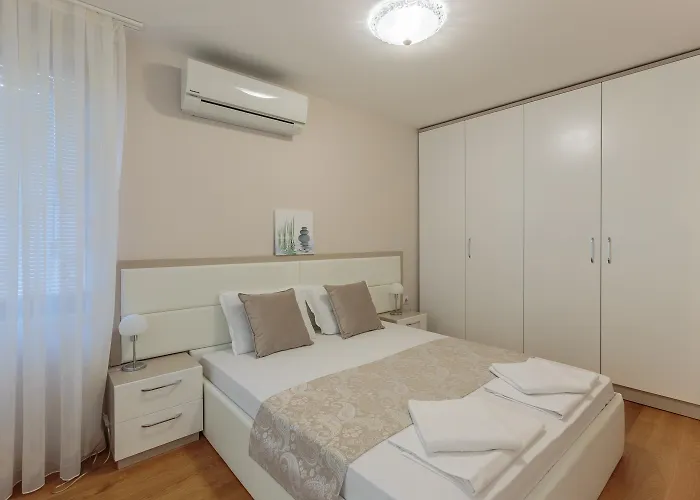 Helios Luxury Ξενοδοχείο με διαμερίσματα Πριμόρσκο
