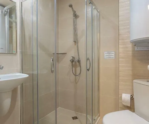 Ξενοδοχείο με διαμερίσματα Helios Luxury