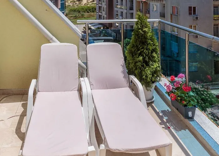Helios Luxury Ξενοδοχείο με διαμερίσματα Πριμόρσκο